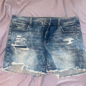 Size 16 AE shorties
